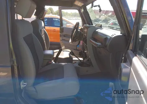 2008 Jeep Wrangler X z USA, uszkodzony, nr VIN 1J4FA24128L559995